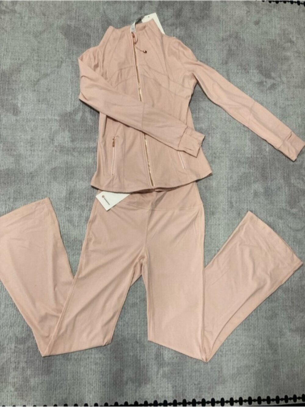 lululemon athletica Rose Blush Zip Jacket - Picture 2 of 5